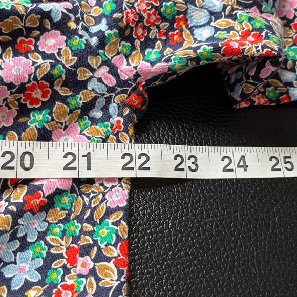 Boden Georgia Smocked Jersey Top Black Floral Flowerbed Shirt Sz 6 - Picture 13 of 14